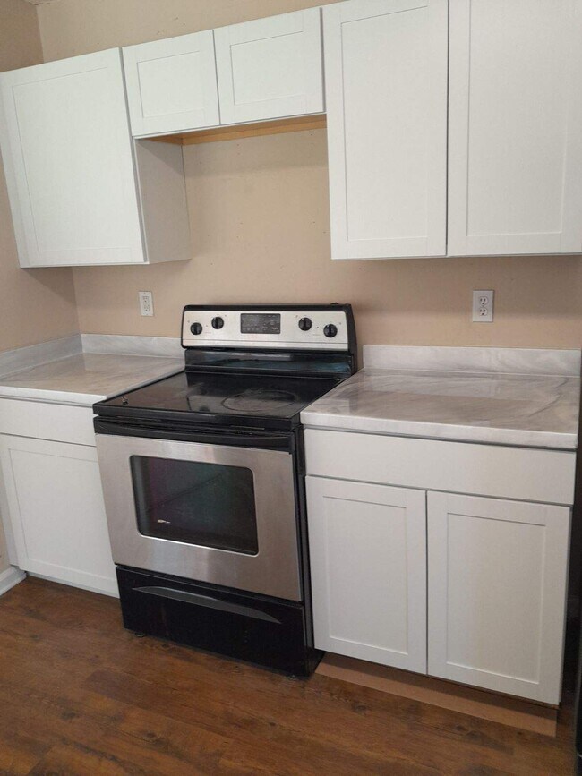 Building Photo - 116 Stoney Crossing