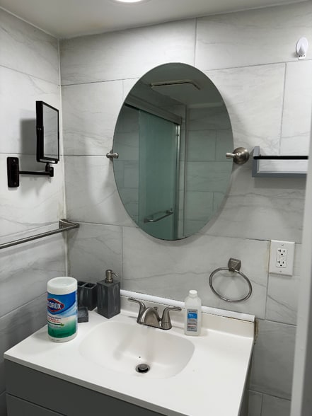 Building Photo - 24620 Stanford St