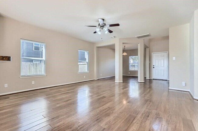 Building Photo - 3614 Creole Bay Ln