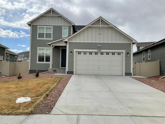 Primary Photo - Fabulous 2 Story in The Trails At Aspen Ridge