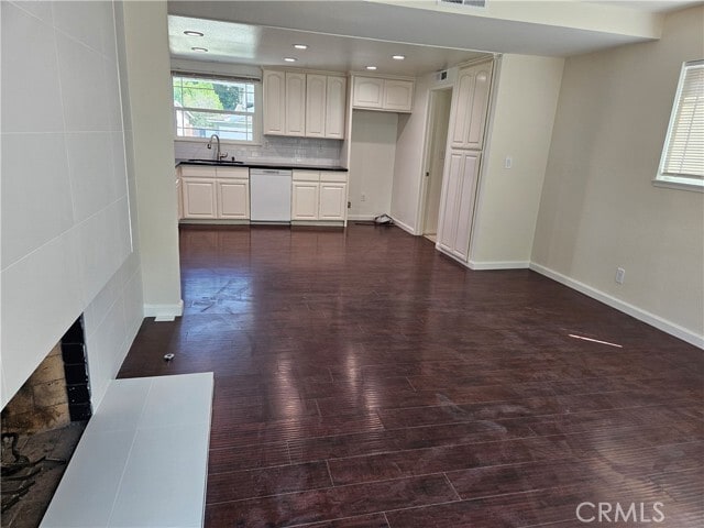 Building Photo - 1719 Canyon Dr