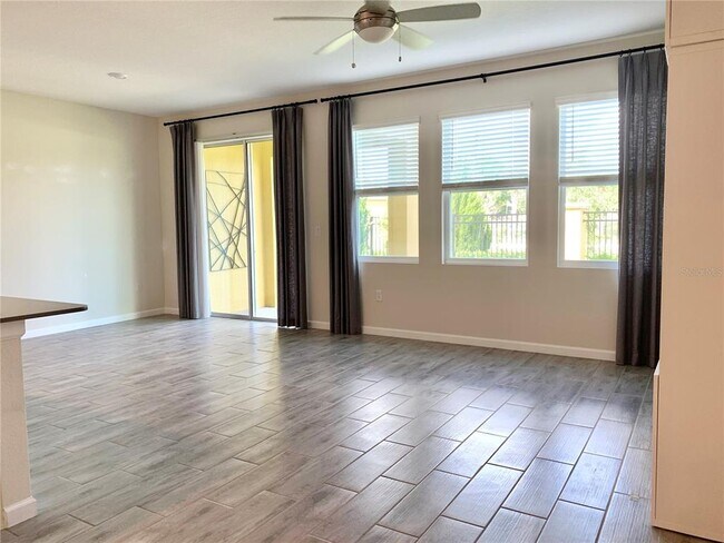 Building Photo - 9812 Red Eagle Dr