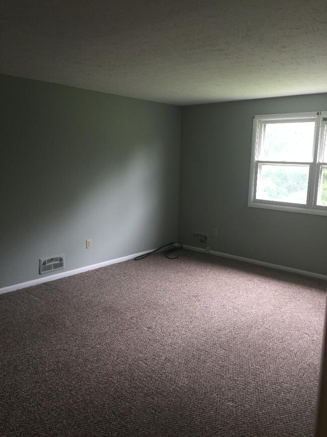 Primary Bedroom - 124 Larkins Xing