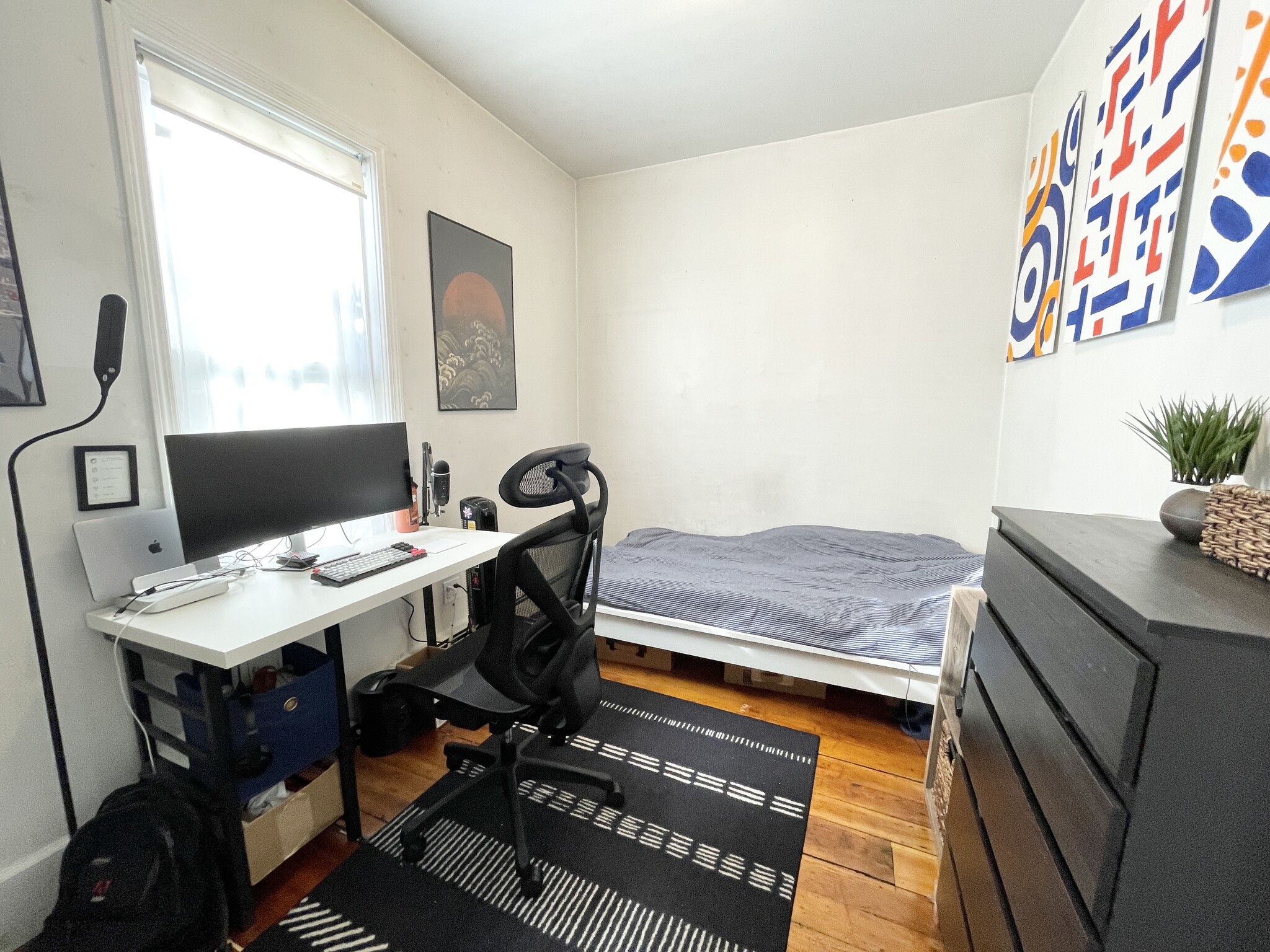 Building Photo - 52 Delle Ave