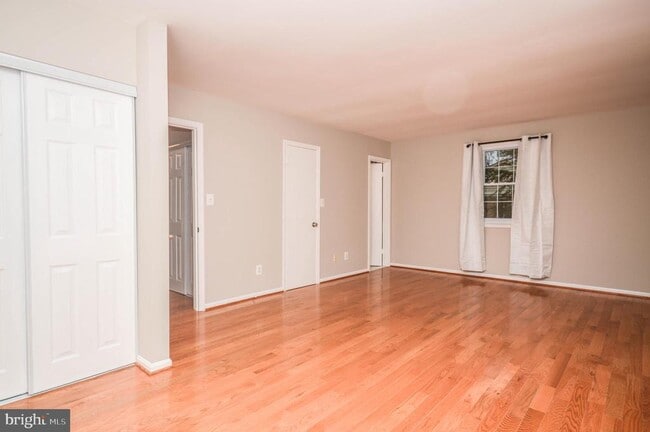 Building Photo - 9209 Frostburg Way