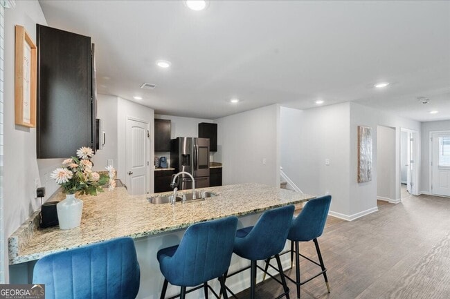 Building Photo - 191 Goodall Woods Dr