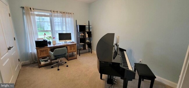 Building Photo - 18161 Emerson Way