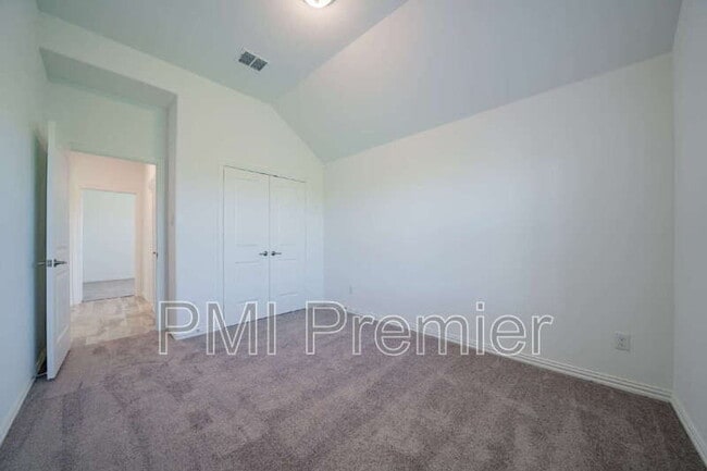 Building Photo - 14817 Equine Trail