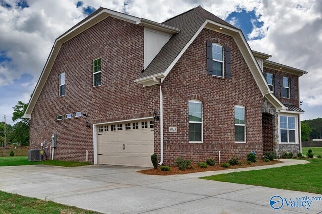 Building Photo - 8023 Bellows Br SW