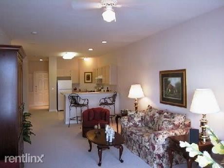 Building Photo - 2 br, 1 bath Condo - 300 S Stagecoach Trl ...