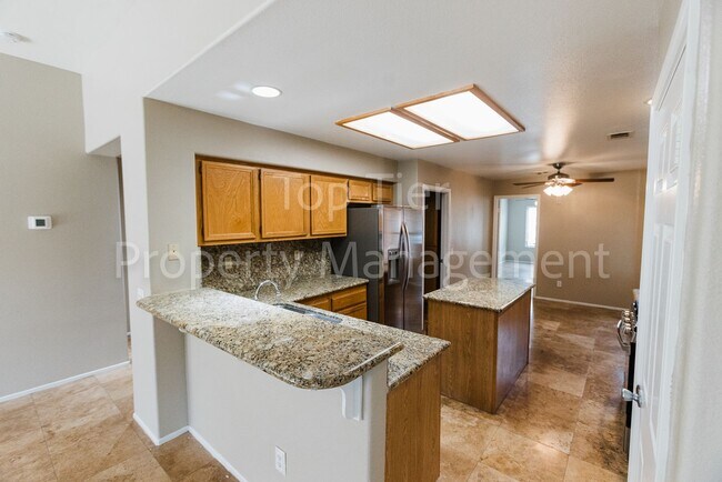 Building Photo - Beautiful 4 bed / 2 bath / 1,708 sqft Single Story Home in Rio Vista community of Oceanside