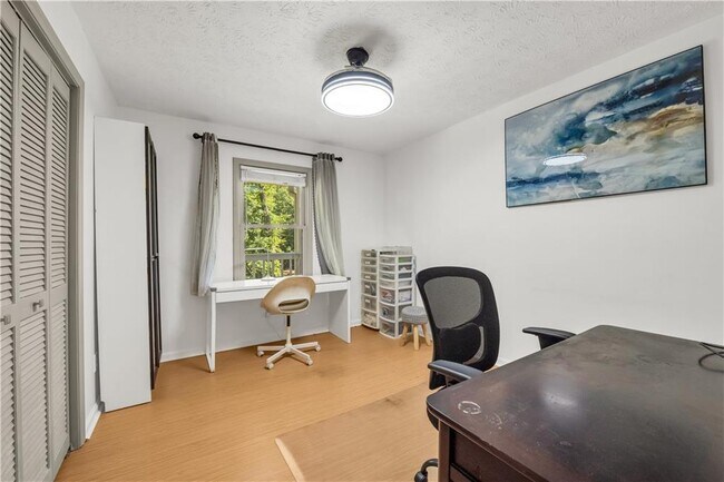 Building Photo - 5712 Port Dr
