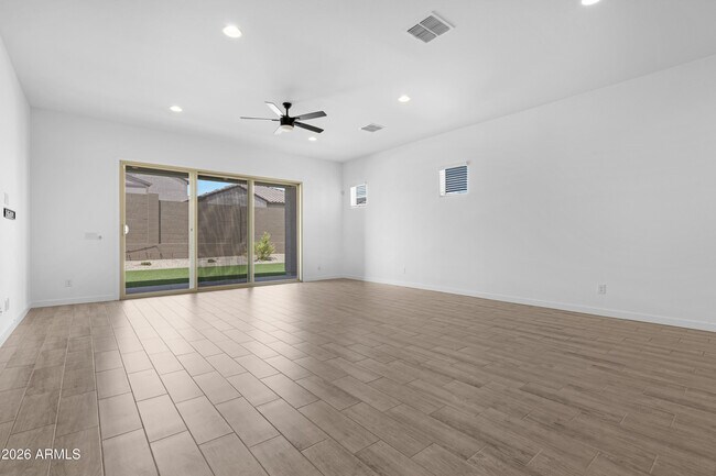 Building Photo - 20132 W Catalina Dr