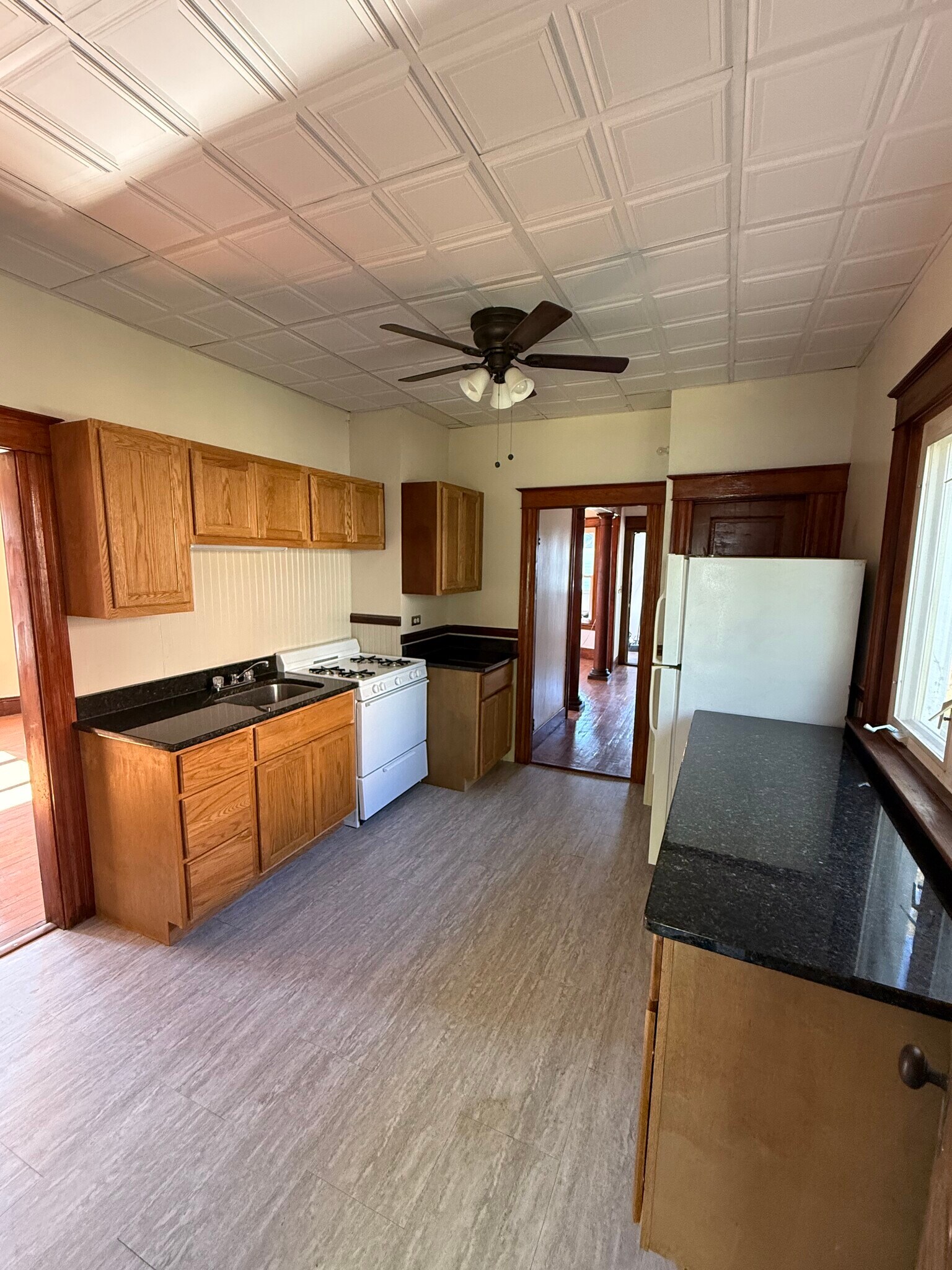 Building Photo - 280 3rd Ave