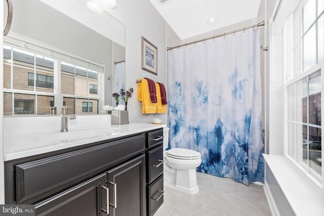 Building Photo - 521 Triggerfish Dr