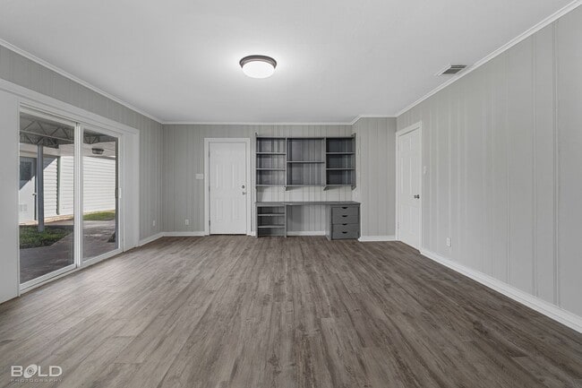 Building Photo - 3521 Madison Park Blvd
