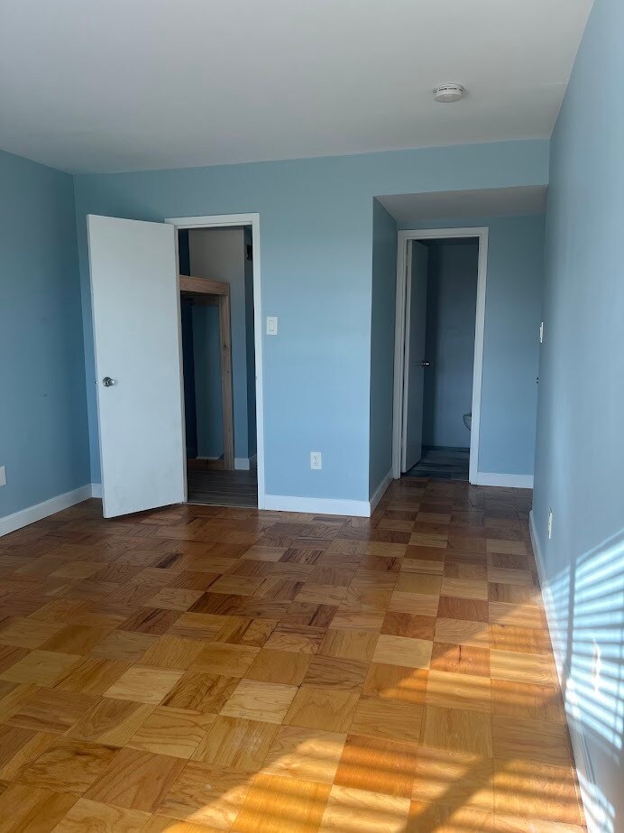 Primary Bedroom - 3101 S Manchester St
