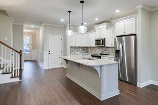 Building Photo - 2576 Wellesley Square Dr