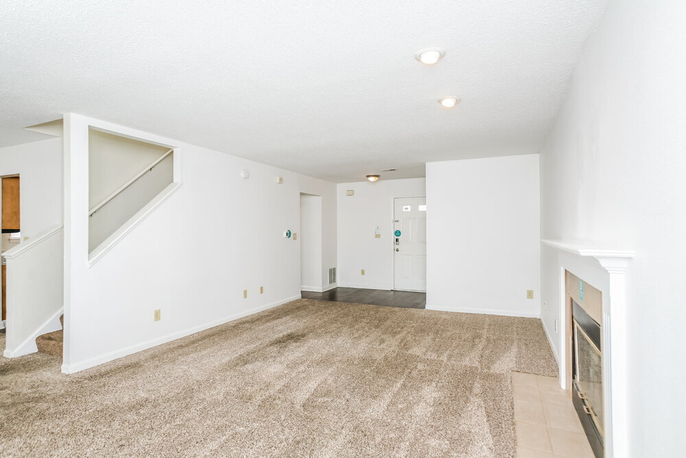 Building Photo - 7611 Buck Run Ct