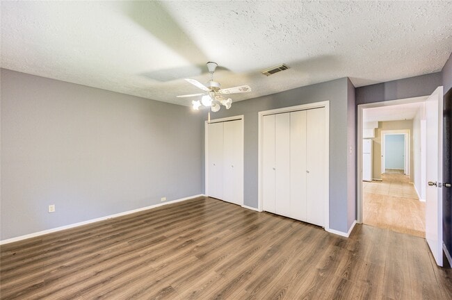 Building Photo - 1510 Chestnut Tree Ln