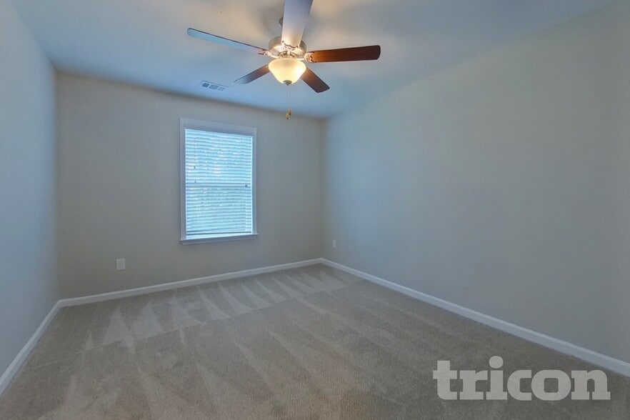 Building Photo - 56 Leyland Ct