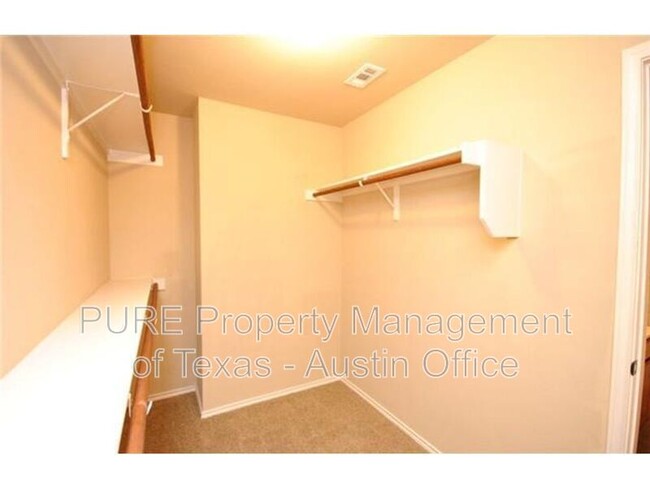 Building Photo - 1516 Muirfield Bend Dr