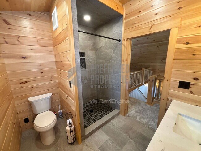 Building Photo - 33181 Wenatchi Trail