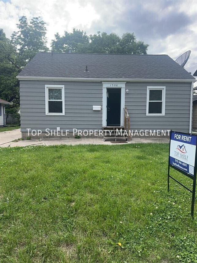 Primary Photo - 1506 Hutton St