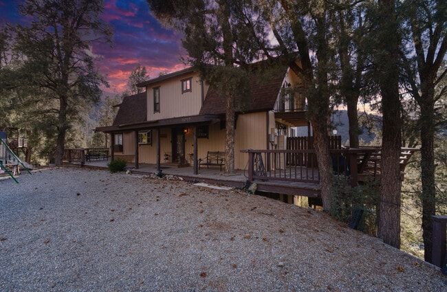 Building Photo - 16717 Quail Pl