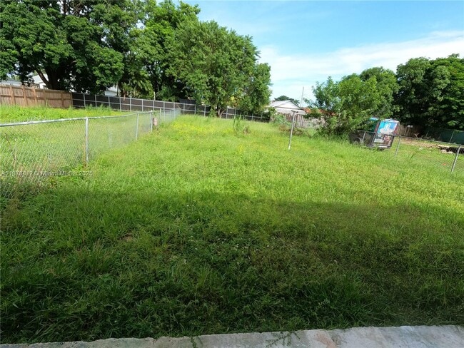 Building Photo - 26633 SW 138th Ct