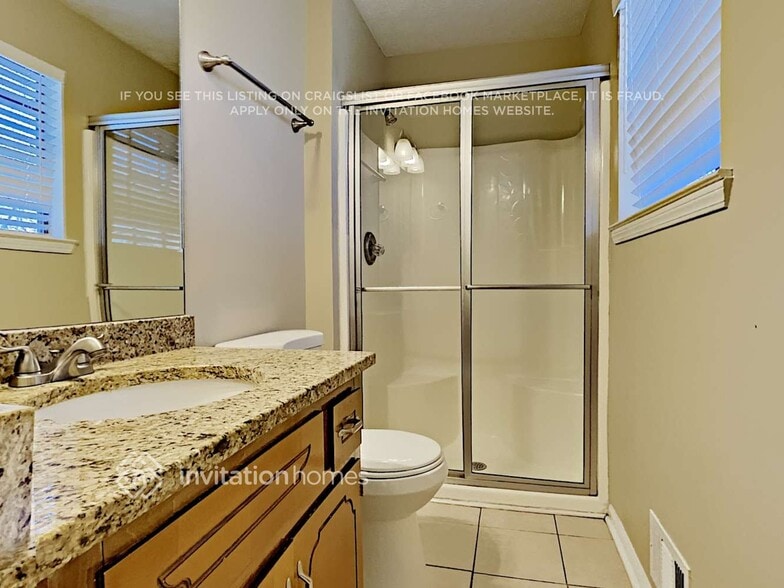 Building Photo - 1966 Cox Dr