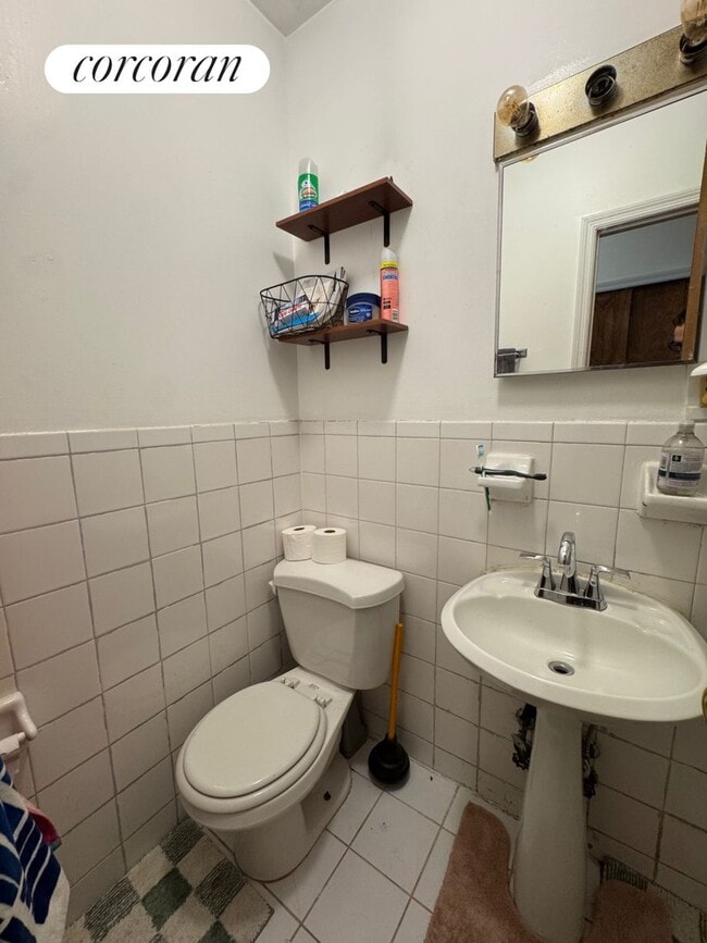 Building Photo - 417 W 146th St