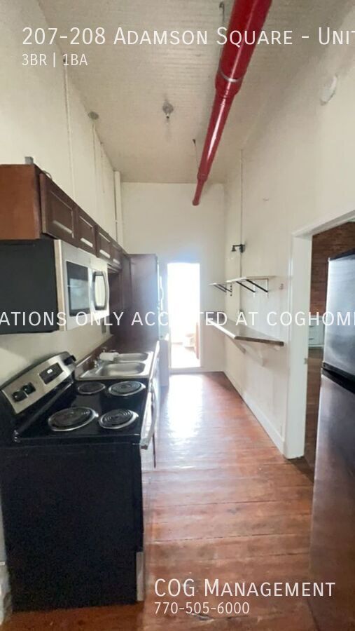 Building Photo - 207-208 Adamson Square-Unit A