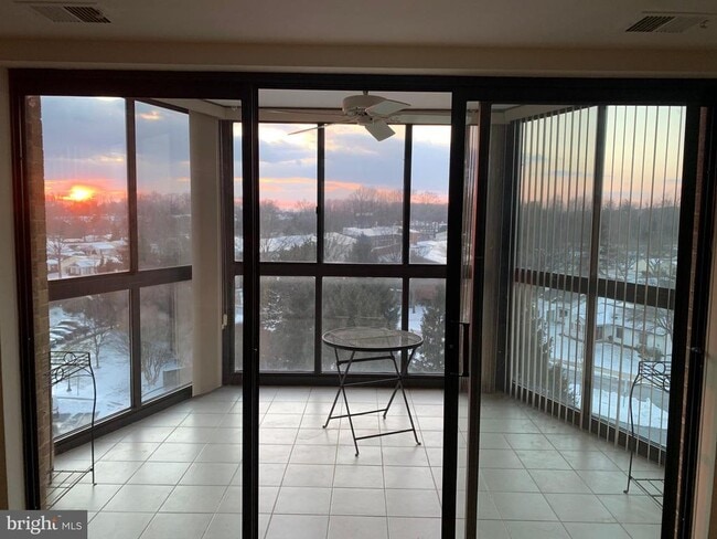 Building Photo - 3310 N Leisure World Blvd