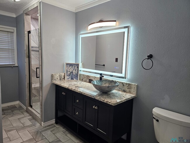 Building Photo - 2305 North Dr