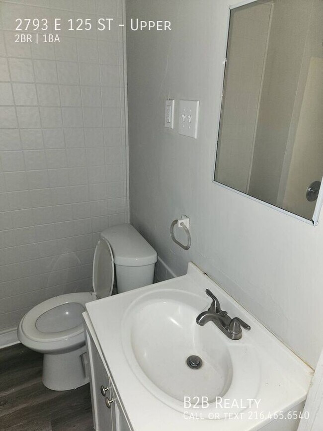 Building Photo - 2793 E 125th St