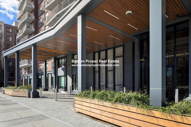 Building Photo - 75 St Alphonsus St