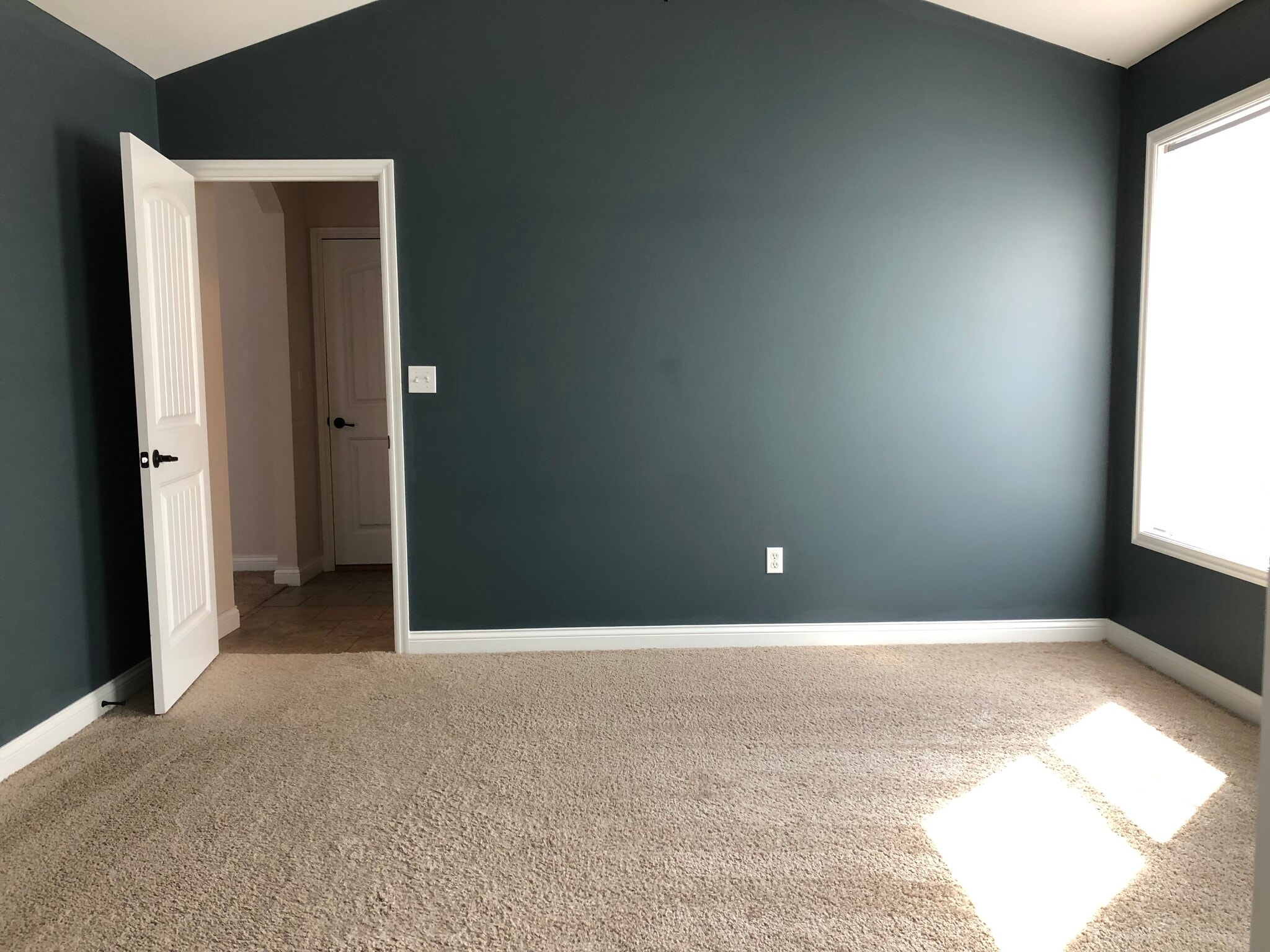 Building Photo - 5811 Islip Dr
