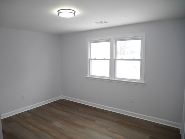 Building Photo - Modern Comfort Meets Prime Location: 3-Bedroom, 4-Bathroom Gem in Parkville, MD!