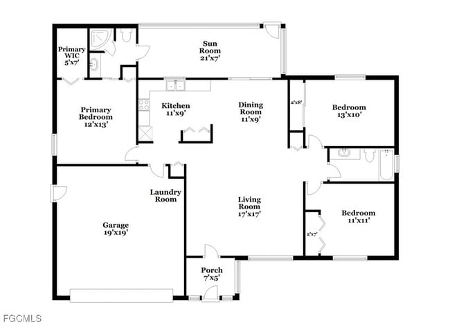 Building Photo - 219 SE 20th St