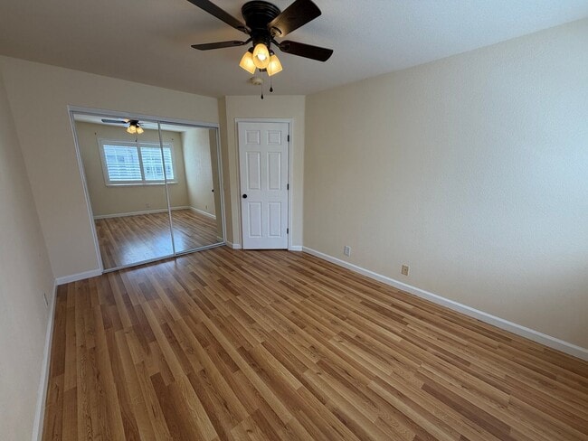 Building Photo - 7011 Silver Brook Ct