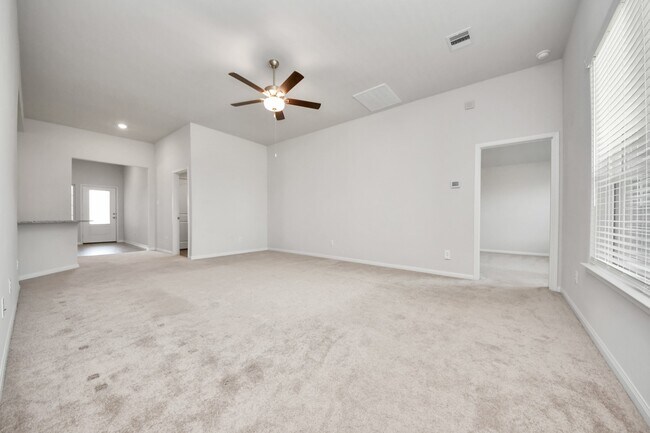 Building Photo - 3113 Foresail Ln