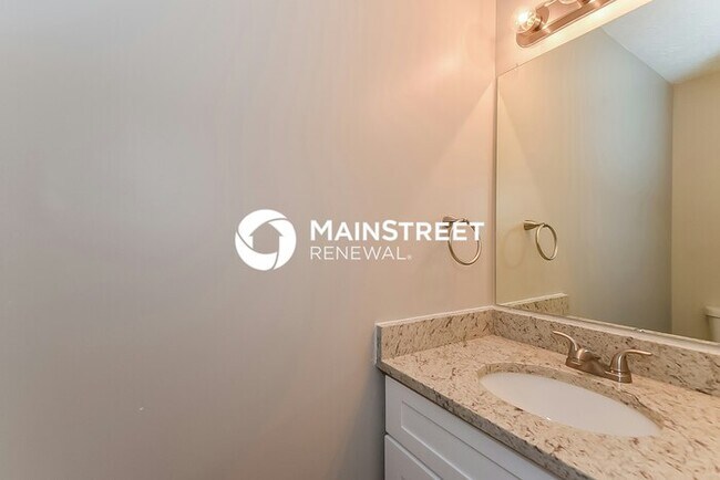 Building Photo - 4 Bedroom Pet-Friendly Home in Atlanta, GA with Main Street Renewal