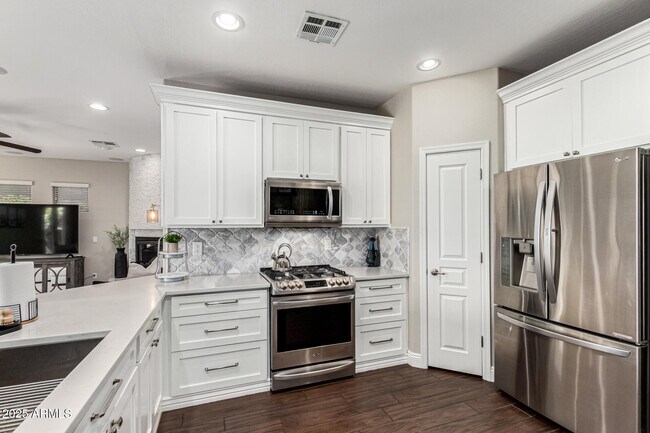 Building Photo - 11411 E Sebring Cir