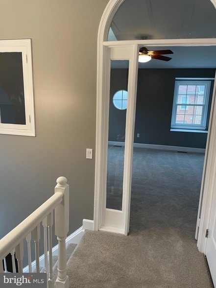 Building Photo - 8012 Merry Oaks Ct