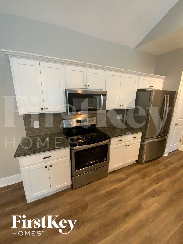 Building Photo - 3 Grier Ln