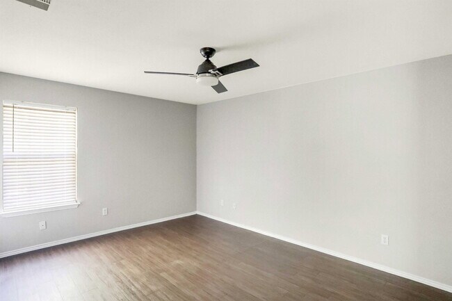 Building Photo - 9614 Nightjar Dr