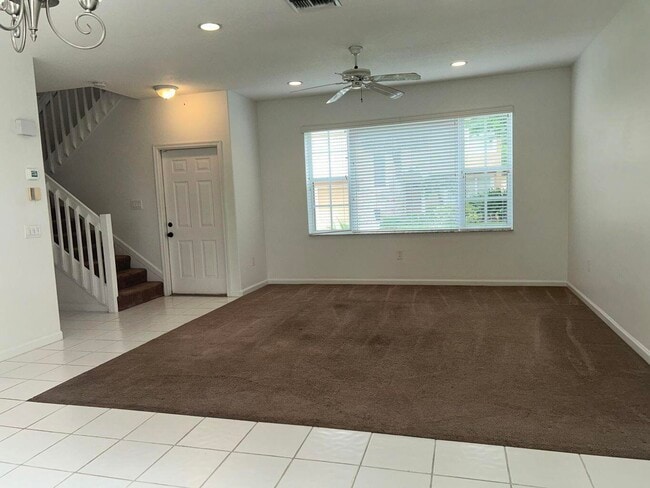 Building Photo - 278 Laurel Oaks Way