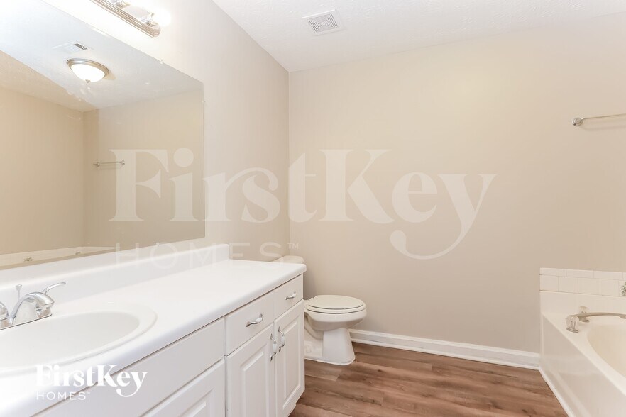 Building Photo - 290 Willow Shoals Dr