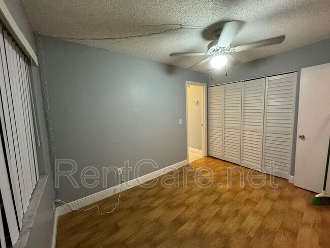 Building Photo - 2304 Inagua Way